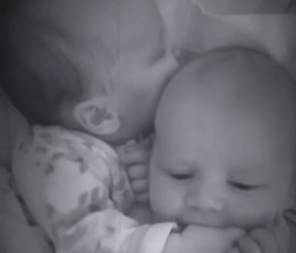 6-week-old-girl-calms-crying-twin-brother-incredibly-touching-way-1