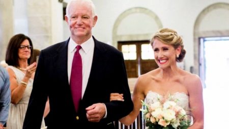 bride-walked-aisle-man-got-fathers-donated-heart-1