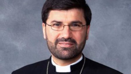 priest-syria-gathered-money-redemption-200-christians-isis-captivity-2