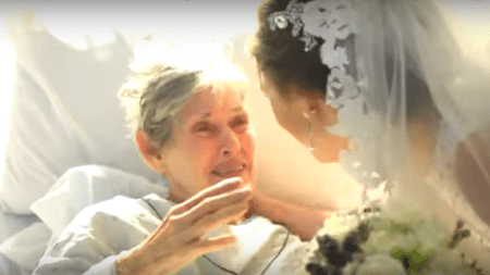 elderly-woman-not-come-wedding-granddaughter-wedding-came